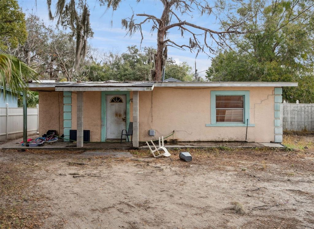 Photo of 605 Danvers Street, Eustis, FL 32726 (MLS # C7522459)