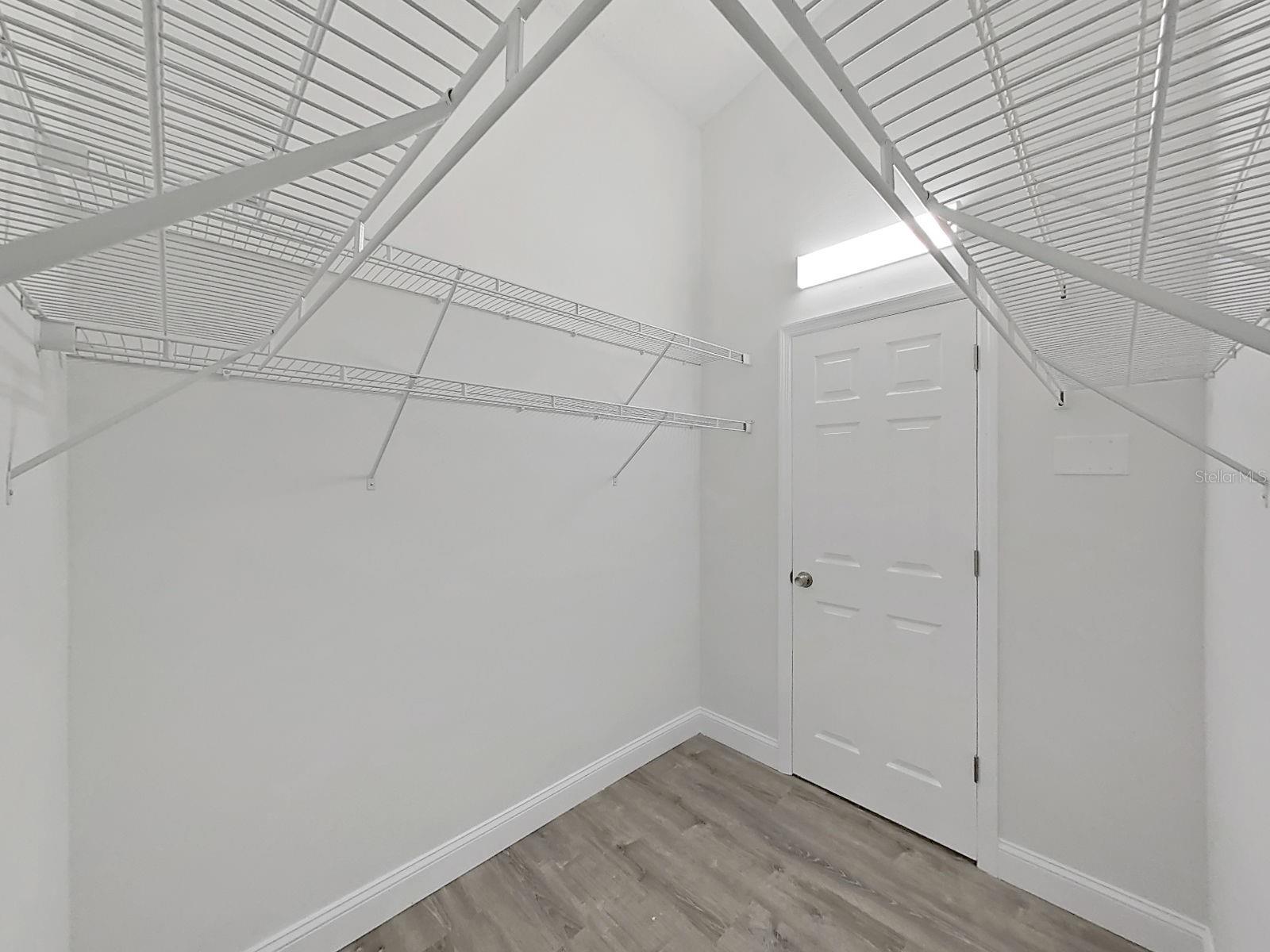 RAINBOW OAKS - Residential