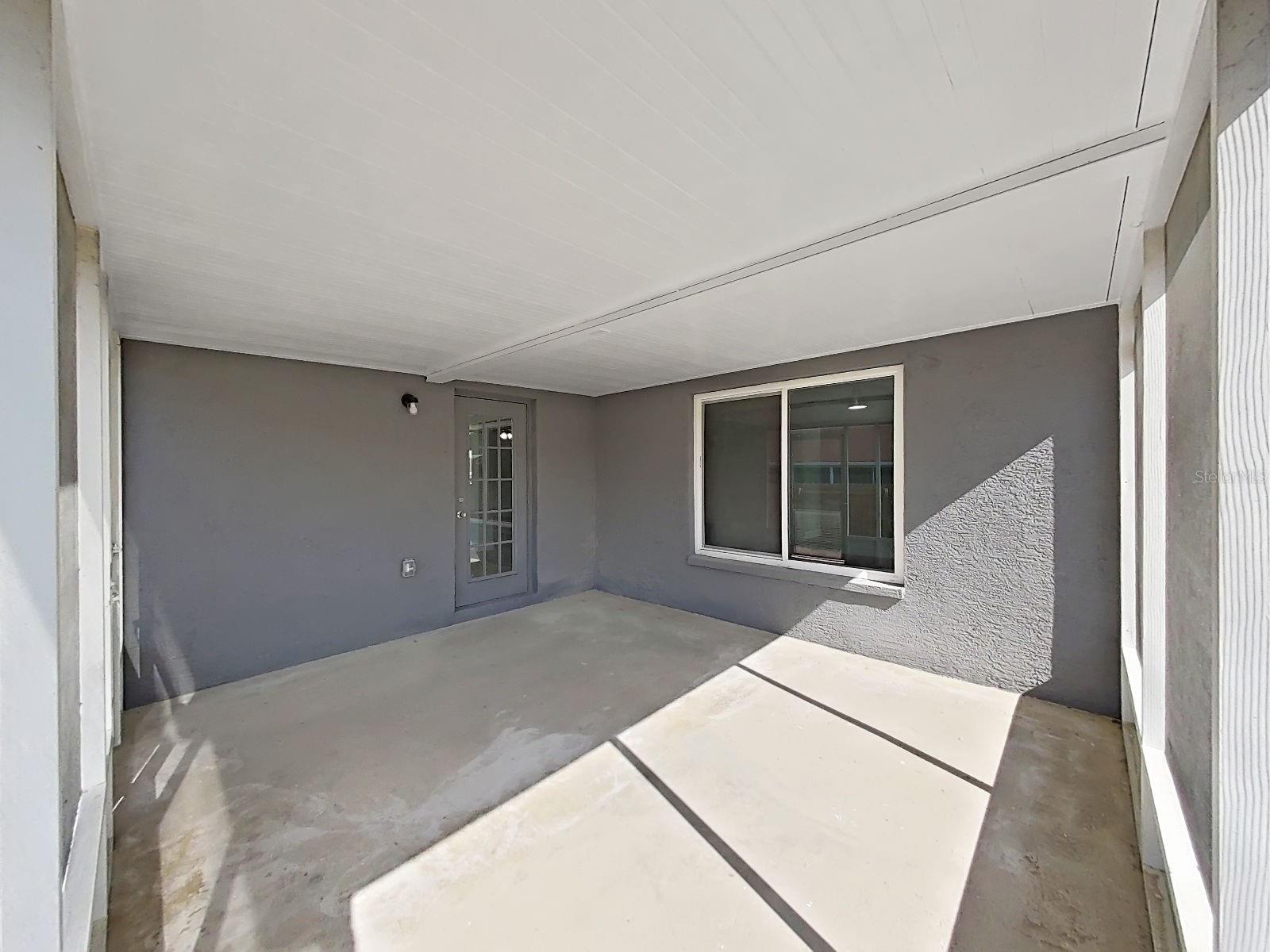 RAINBOW OAKS - Residential