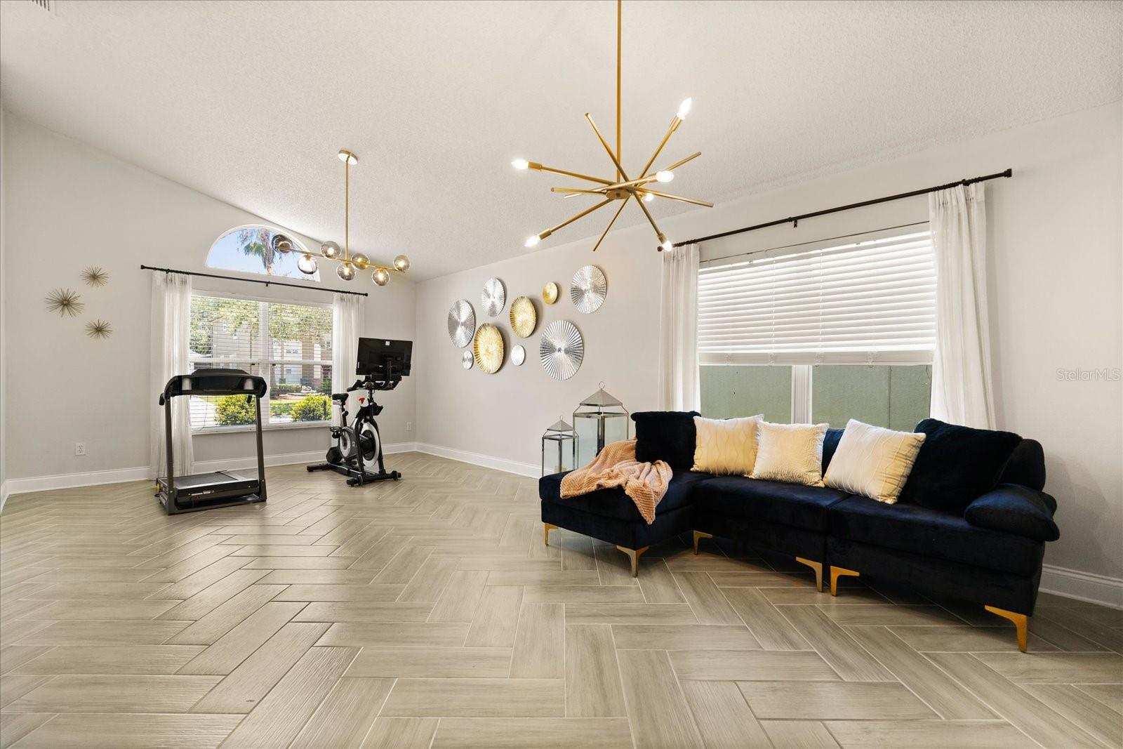5451 LOS PALMA VISTA DRIVE