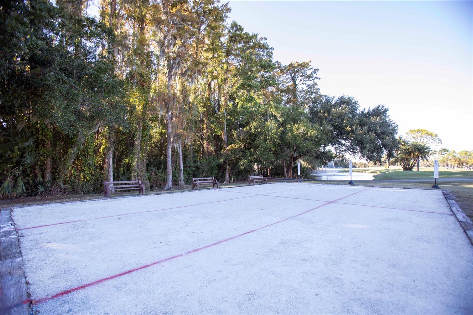 GOLF VIEW VILLAS CONDO 05 - Residential