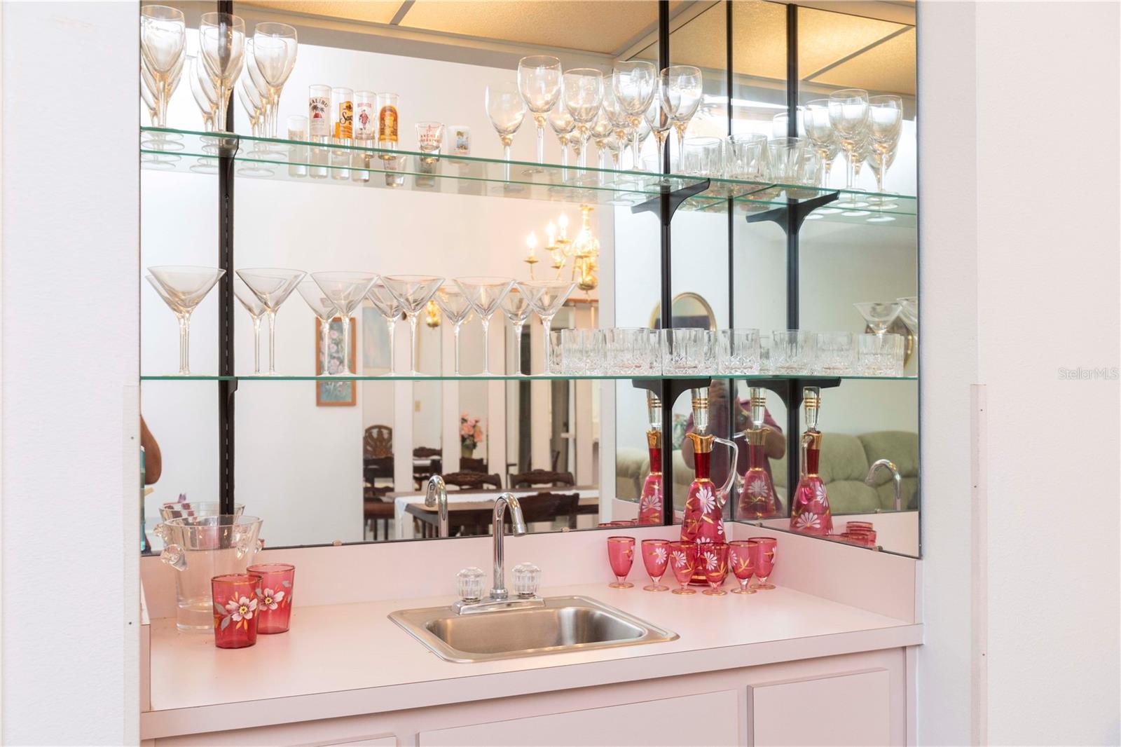 GOLF VIEW VILLAS CONDO 05 - Residential