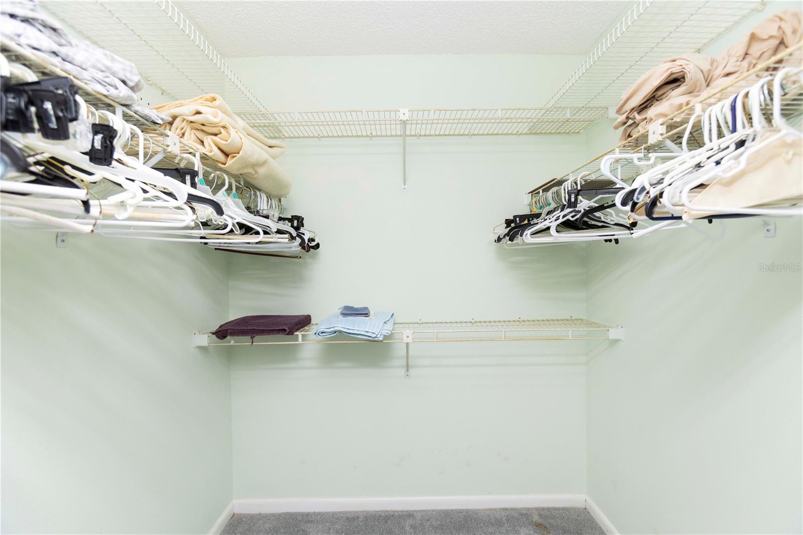 GOLF VIEW VILLAS CONDO 05 - Residential