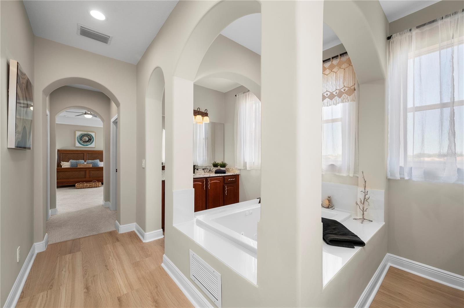 RIVER CLUB - Residential