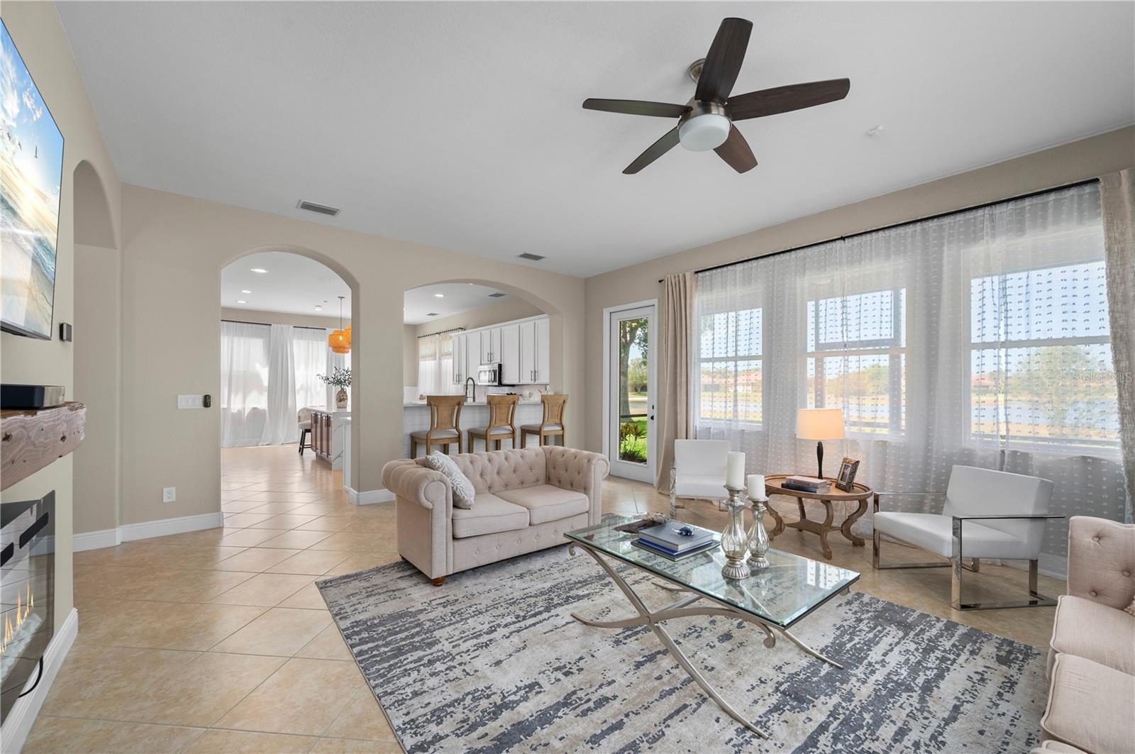 RIVER CLUB - Residential