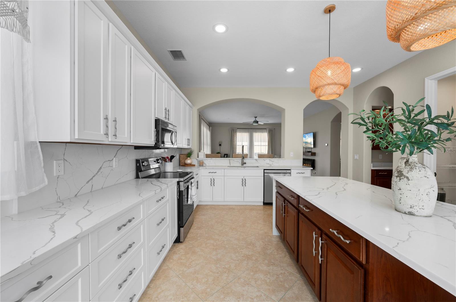 RIVER CLUB - Residential