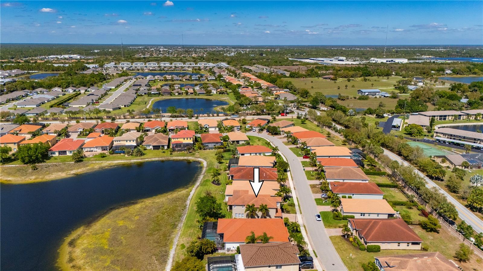 RIVER CLUB - Residential