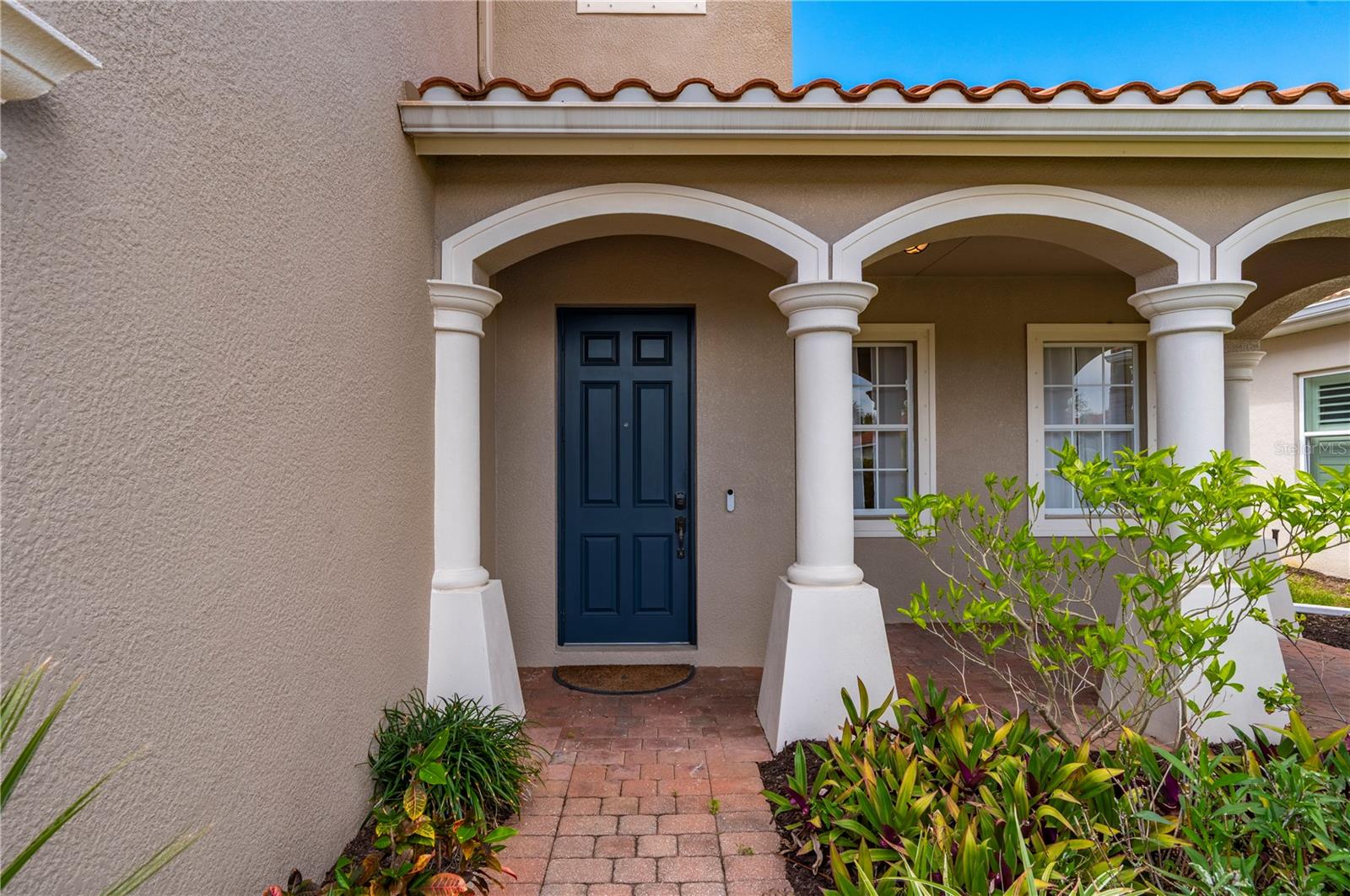 RIVER CLUB - Residential