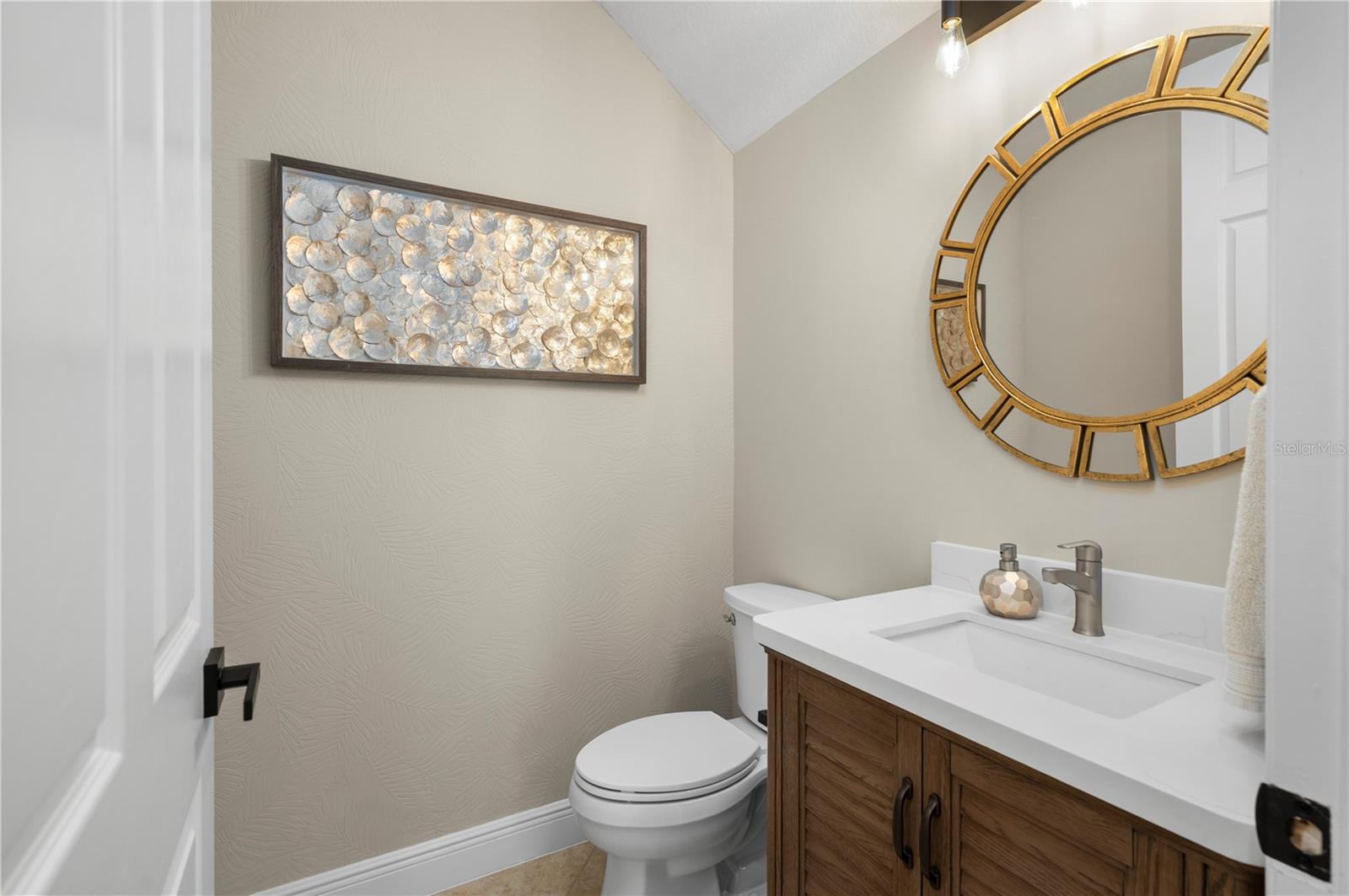 RIVER CLUB - Residential