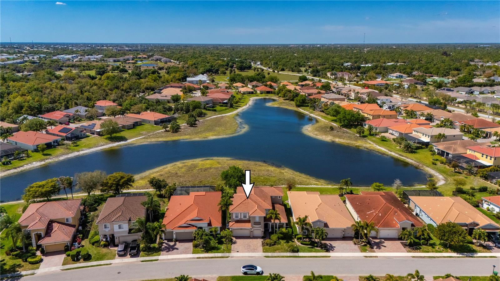 RIVER CLUB - Residential