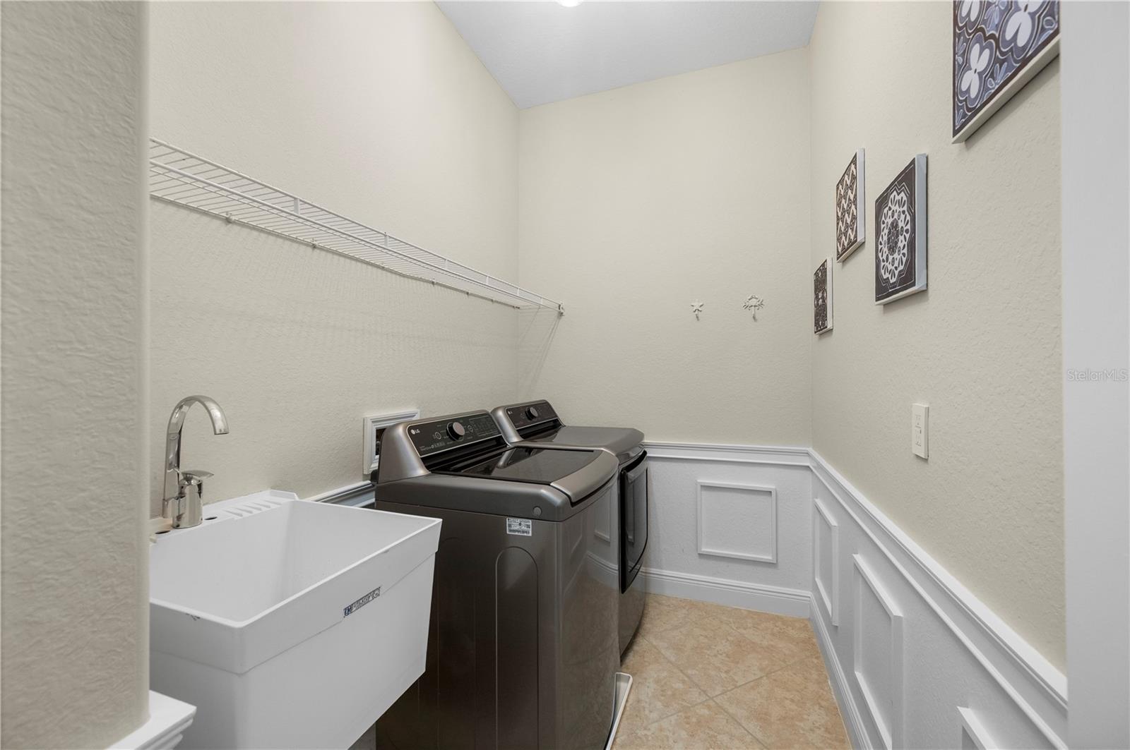 RIVER CLUB - Residential