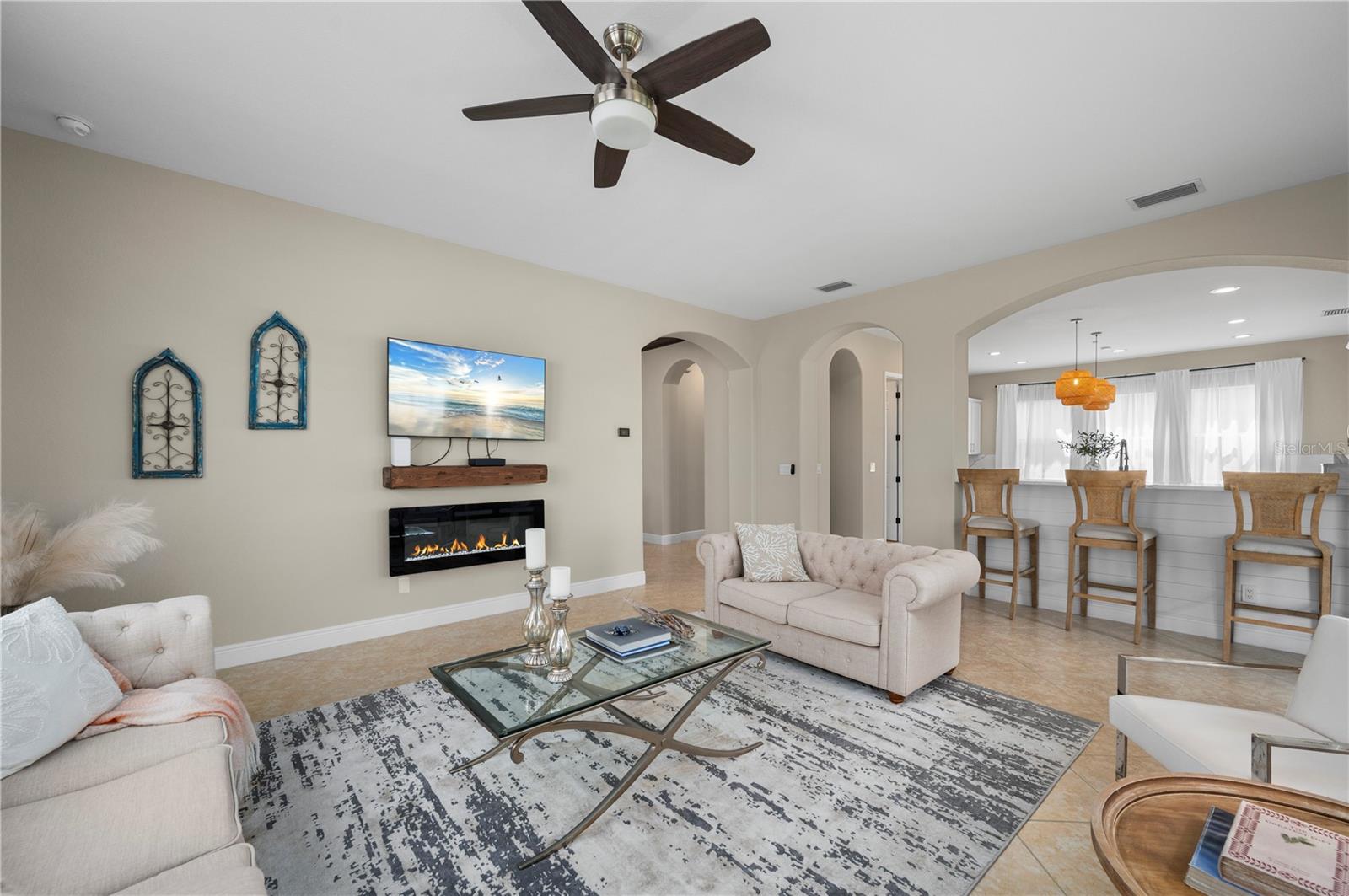 RIVER CLUB - Residential