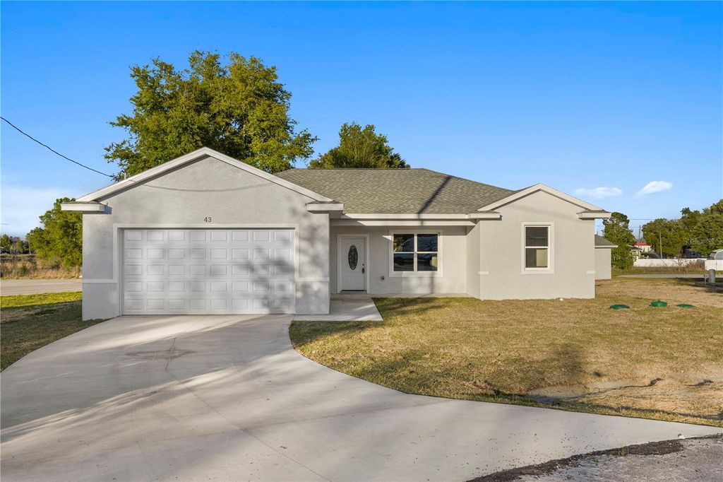 Photo of 43 Juniper Pass Trail, Ocala, FL 34480 (MLS # OM721188)