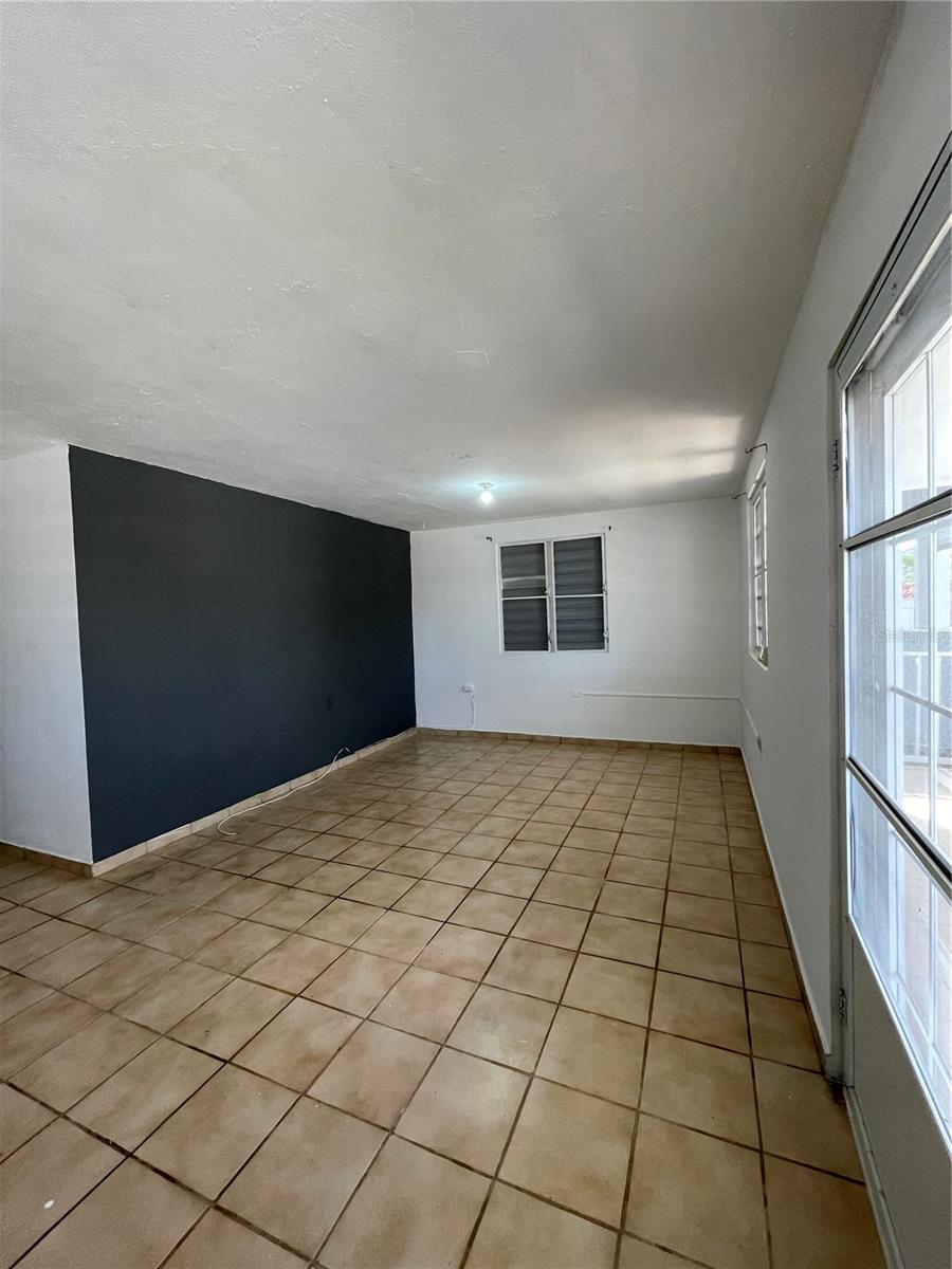 3 GUARAGUAO WARD, PARCEL 206