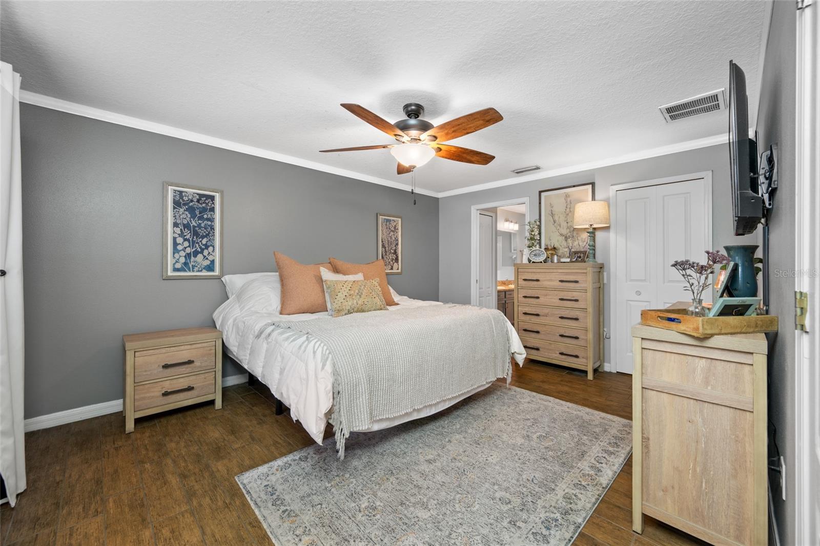 COVEWOOD - Residential