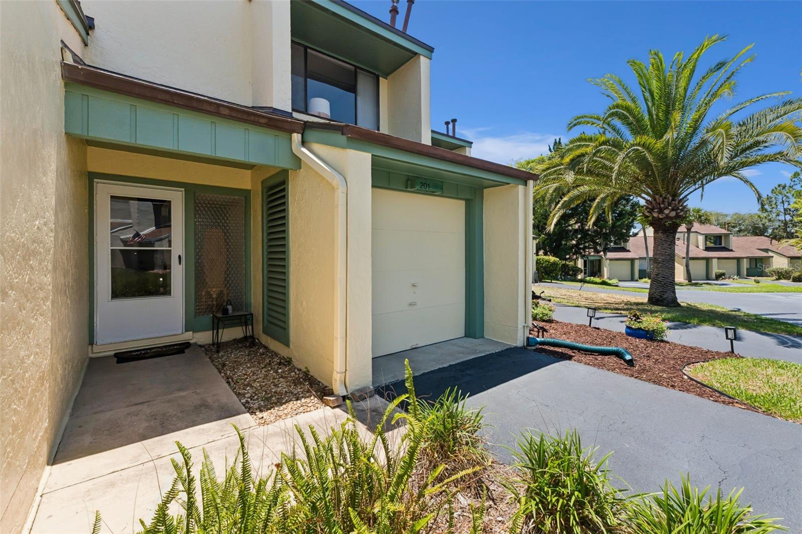 SUGAR MILL GOLF TWNHS CONDO - Residential