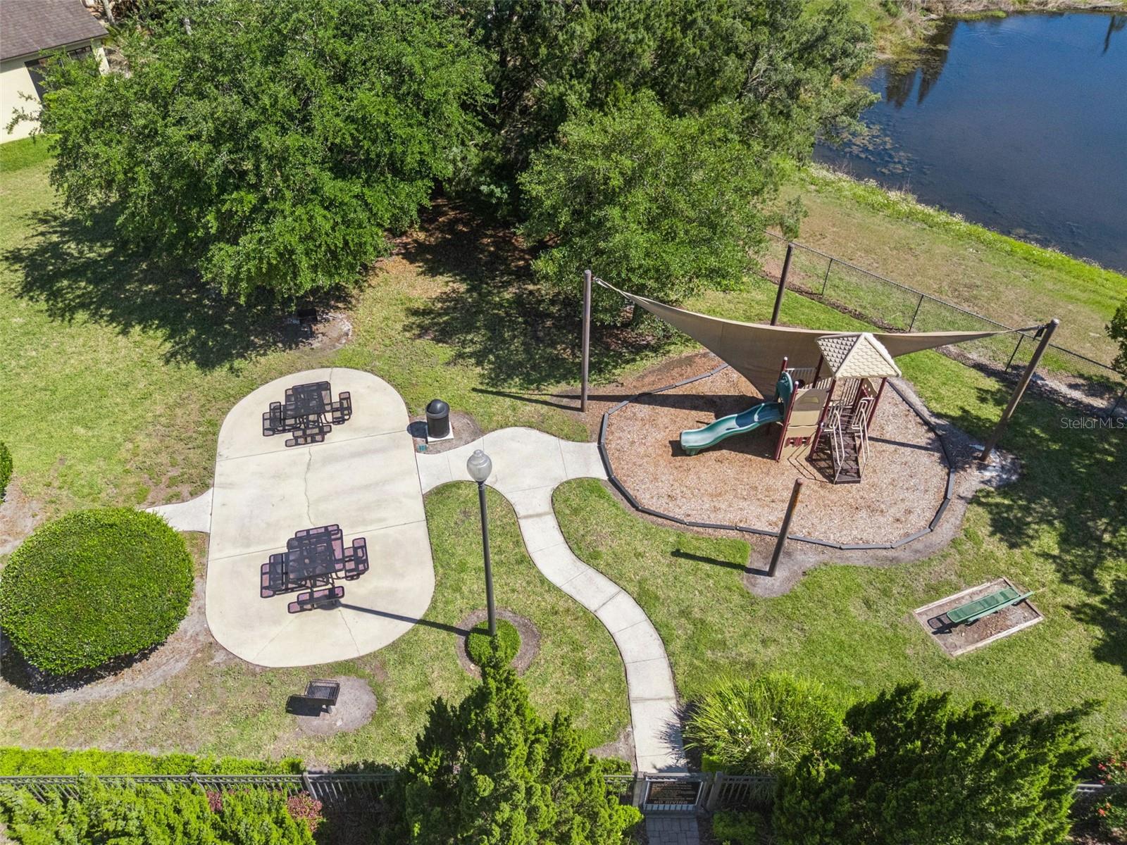 TIERRA BELLA SUB - Residential