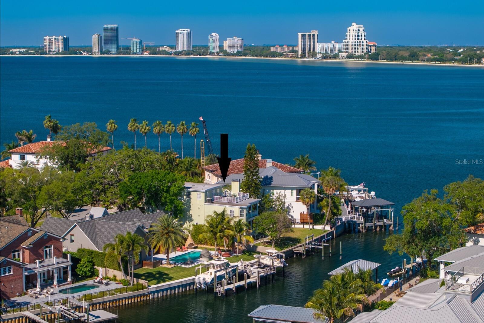 DAVIS ISLANDS PB10 PG52 TO 57 - Land