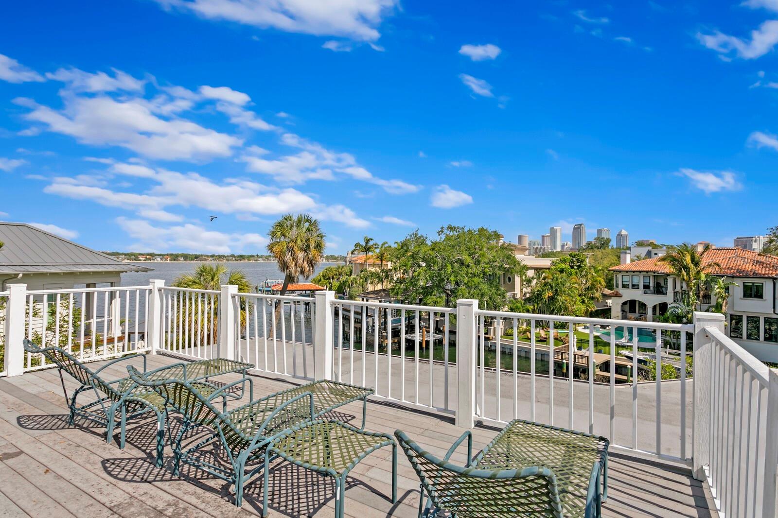 DAVIS ISLANDS PB10 PG52 TO 57 - Land