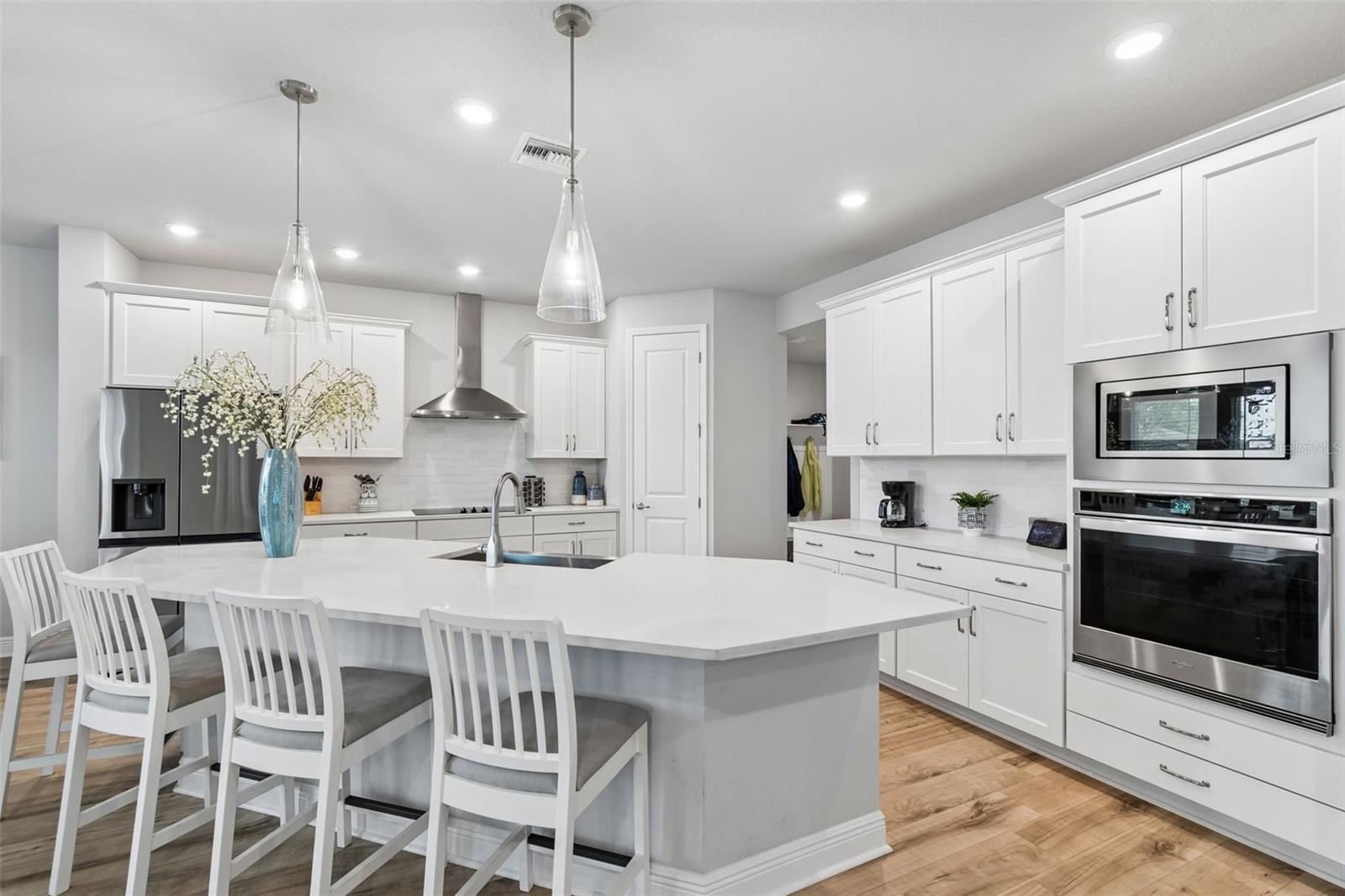 BROADMOOR PARK REV - Residential