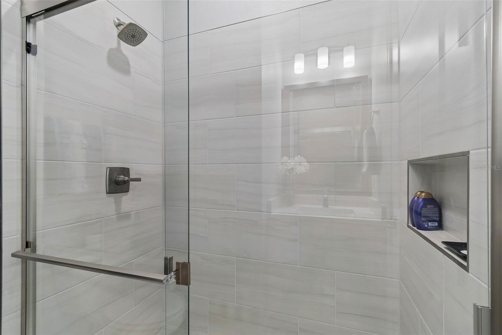 BROADMOOR PARK REV - Residential