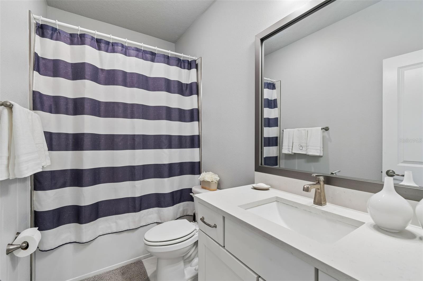 BROADMOOR PARK REV - Residential