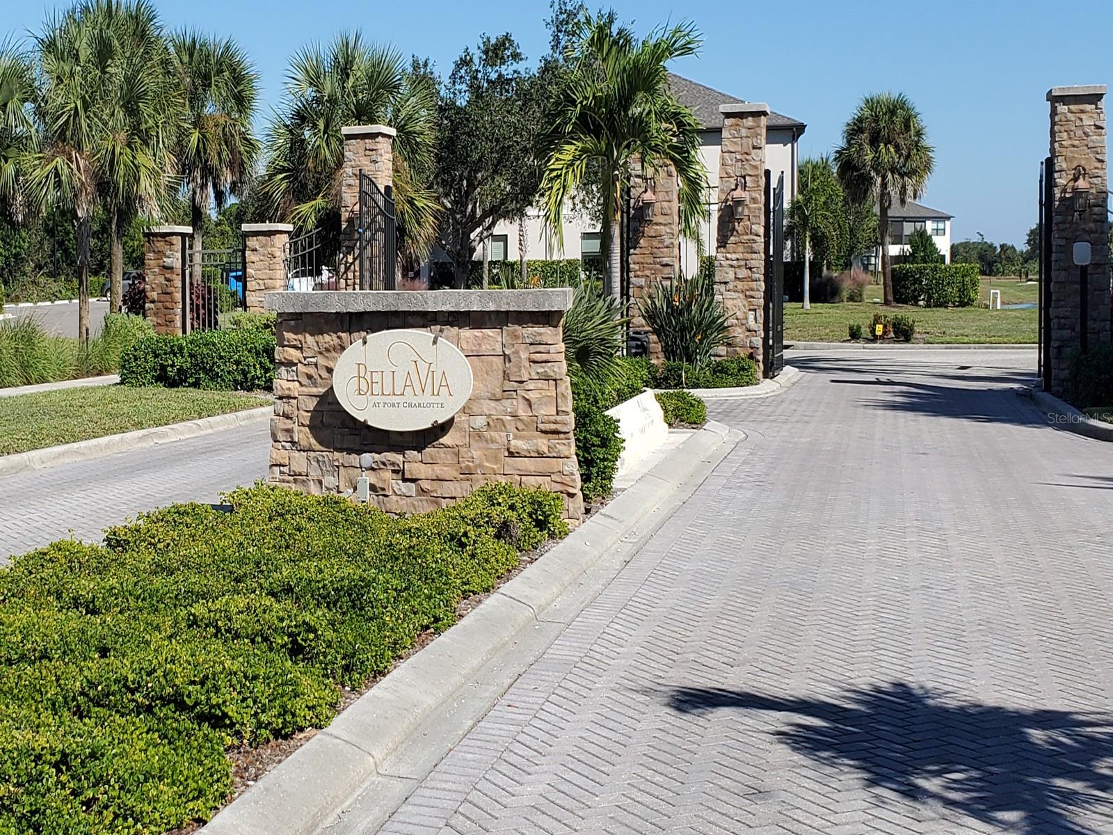 BELLA VIA/PORT CHARLOTTE PH 1 - Residential