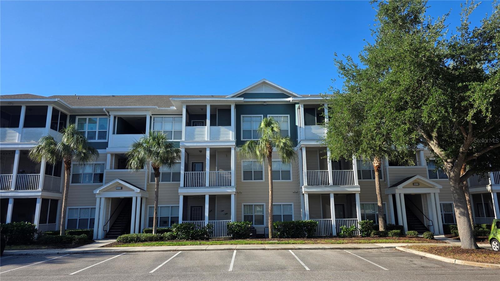 THE PALMS OF CORTEZ - Residential