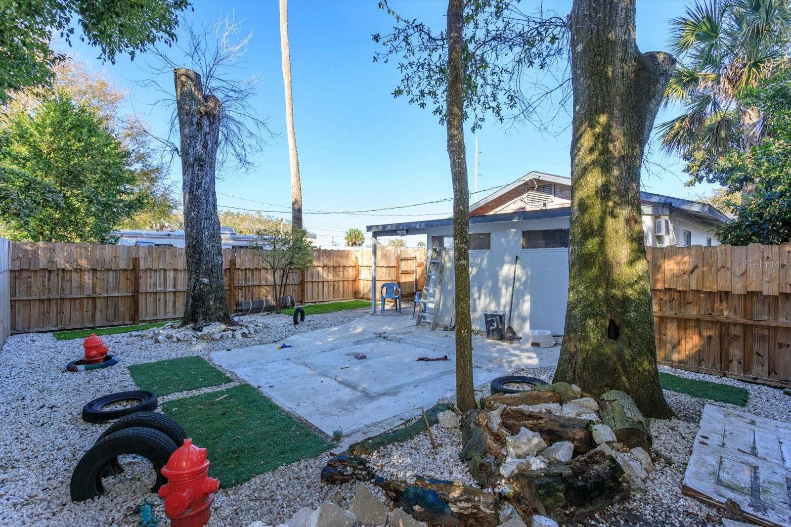 ORANGE CITY HILLS UNIT 01 - Commercial Sale