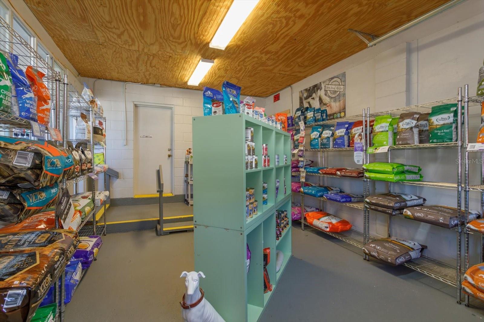 ORANGE CITY HILLS UNIT 01 - Commercial Sale