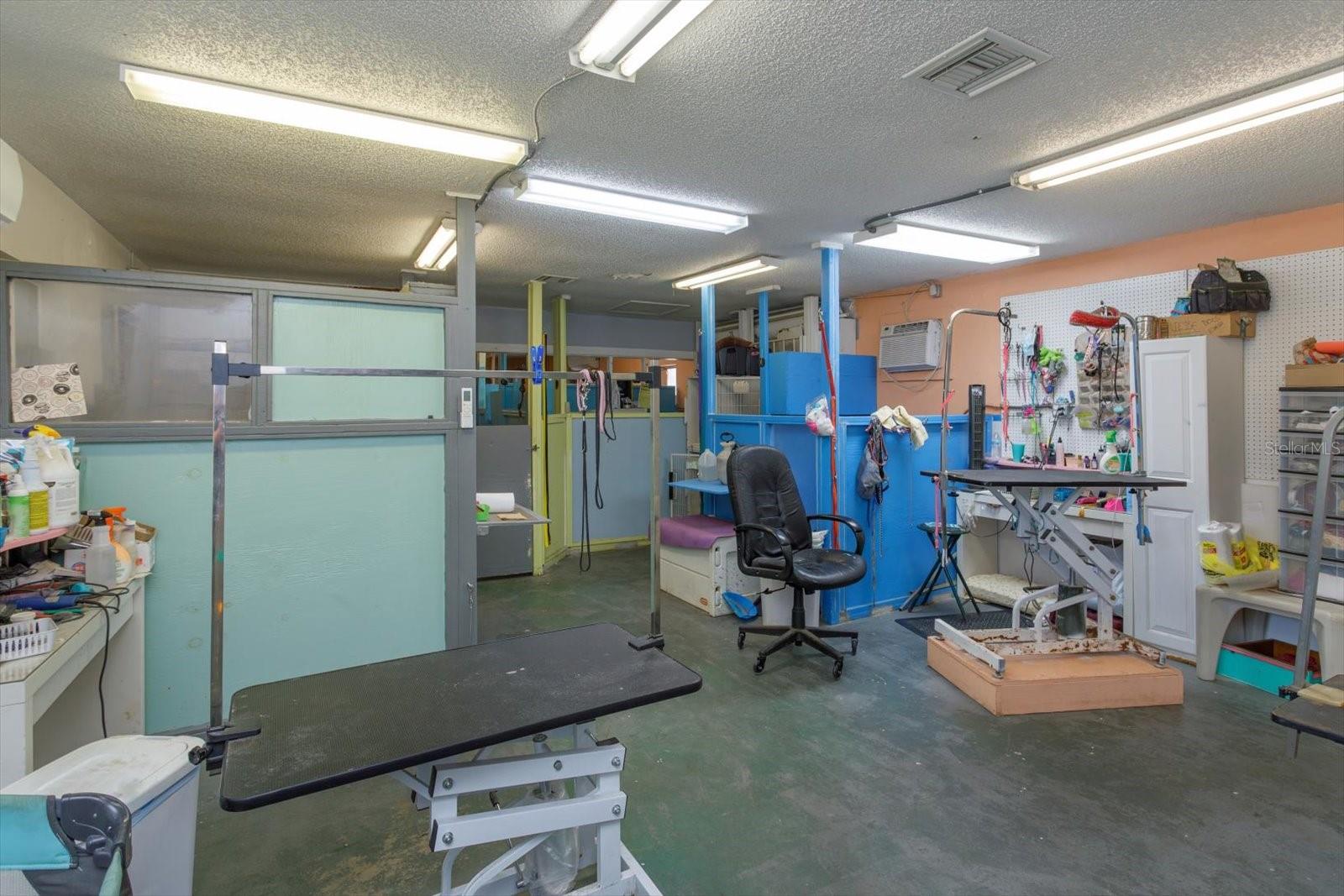 ORANGE CITY HILLS UNIT 01 - Commercial Sale