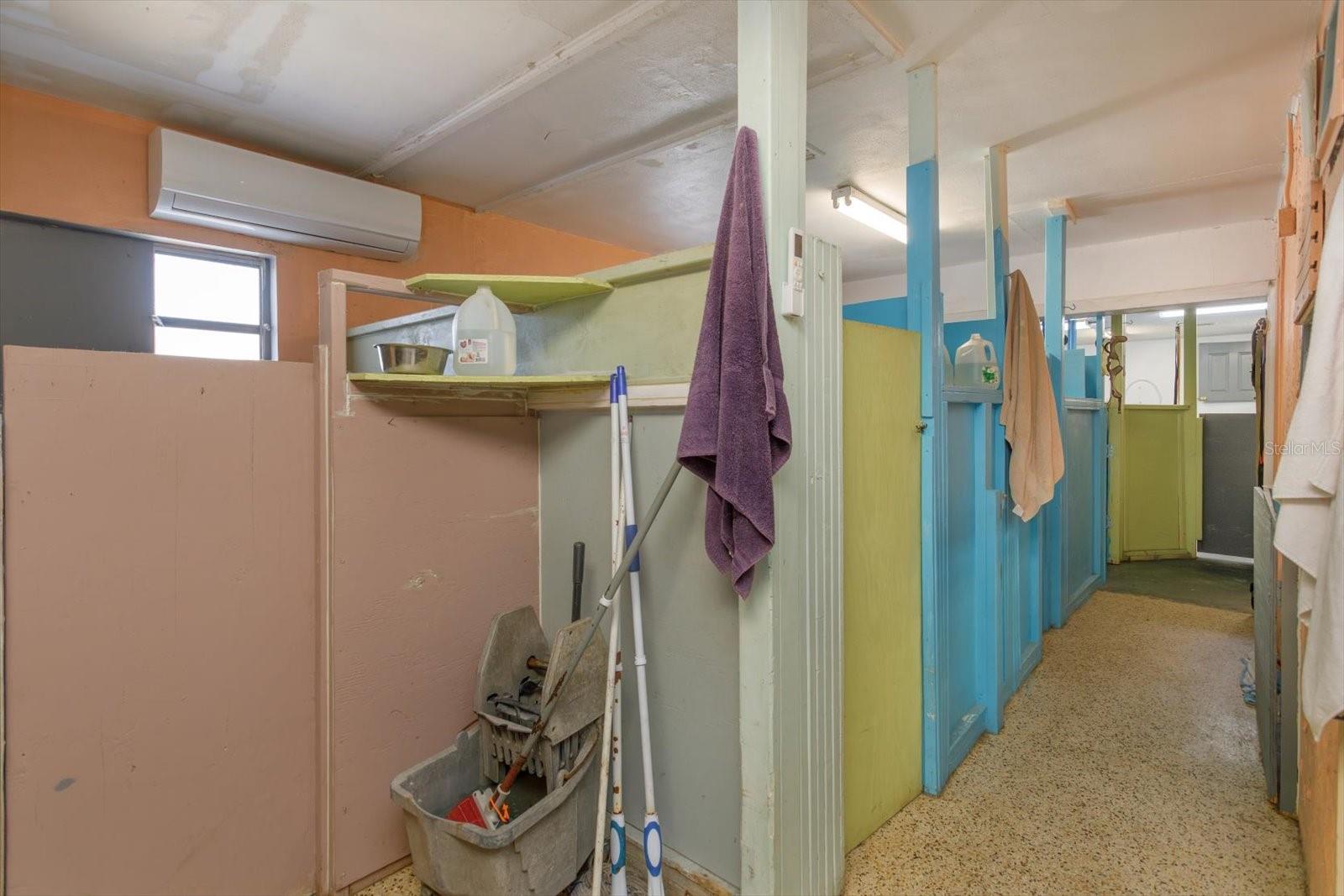 ORANGE CITY HILLS UNIT 01 - Commercial Sale