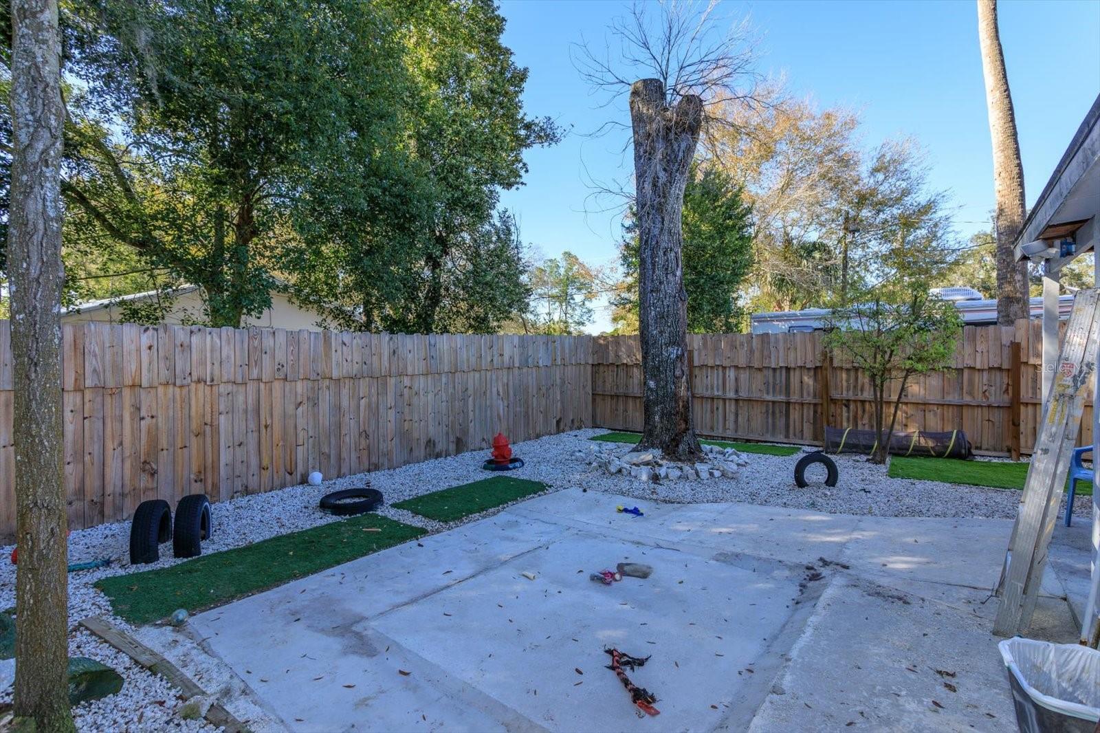 ORANGE CITY HILLS UNIT 01 - Commercial Sale