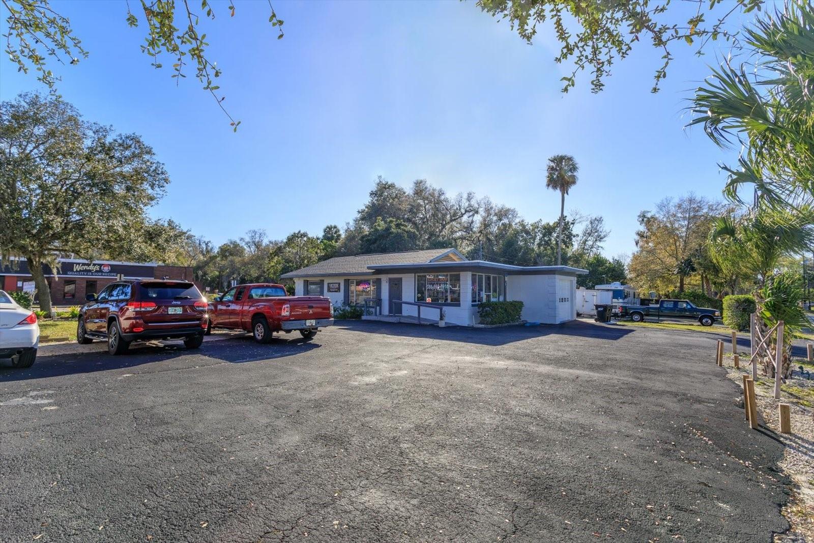 1933 S VOLUSIA AVENUE