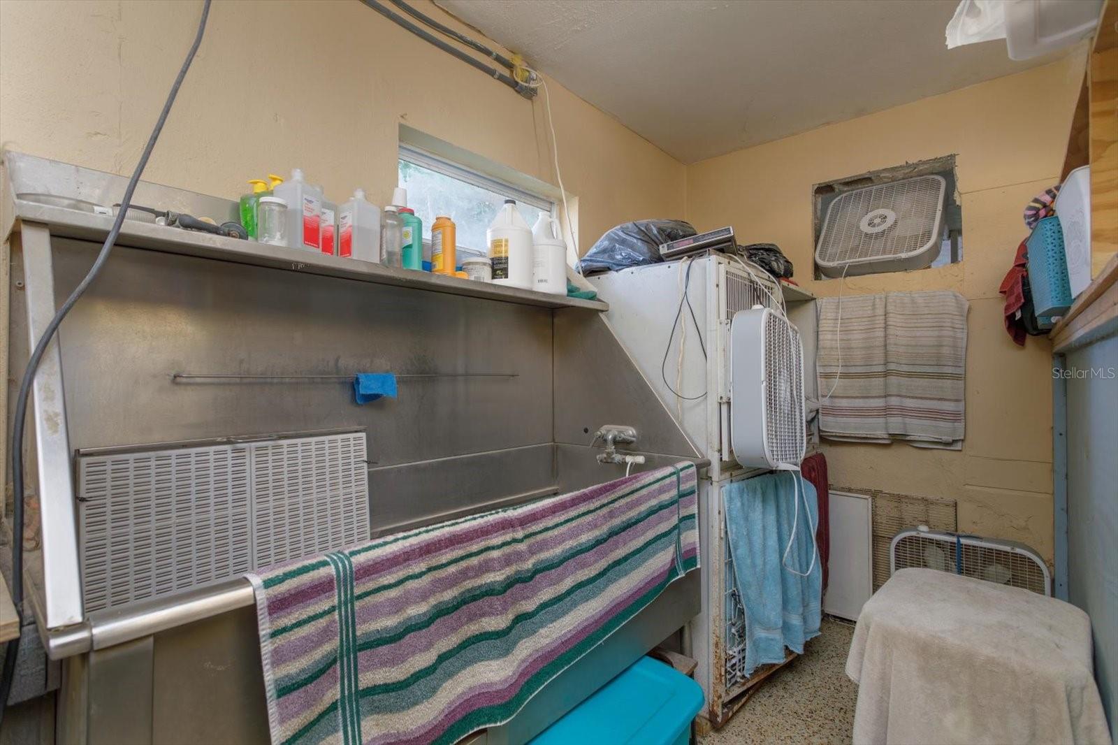 ORANGE CITY HILLS UNIT 01 - Commercial Sale