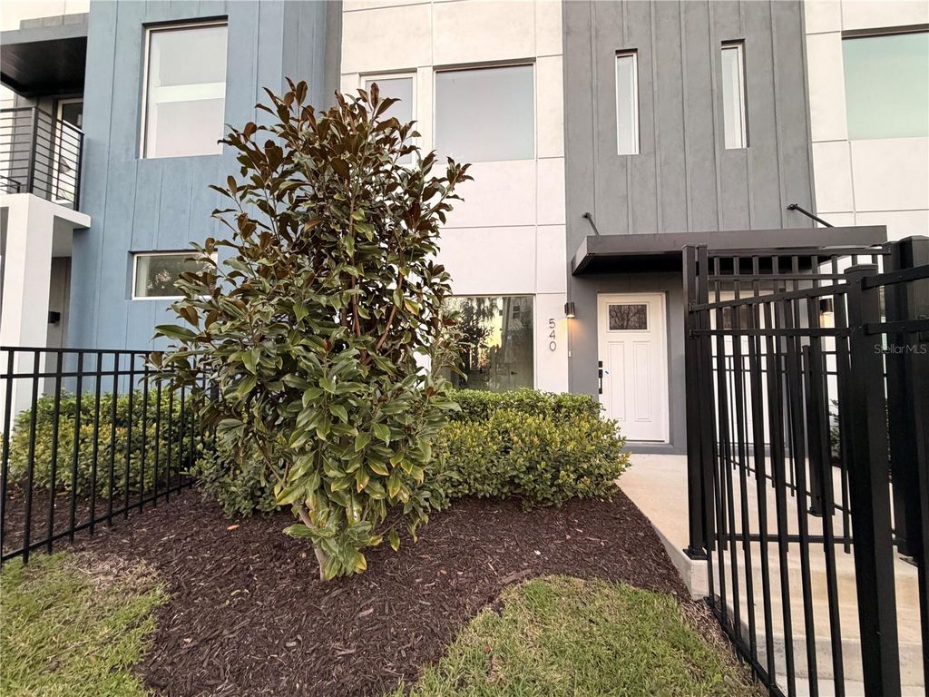 Photo of 540 Dr Martin Luther King Jr Street S, St Petersburg, FL 33701 (MLS # TB8477043)