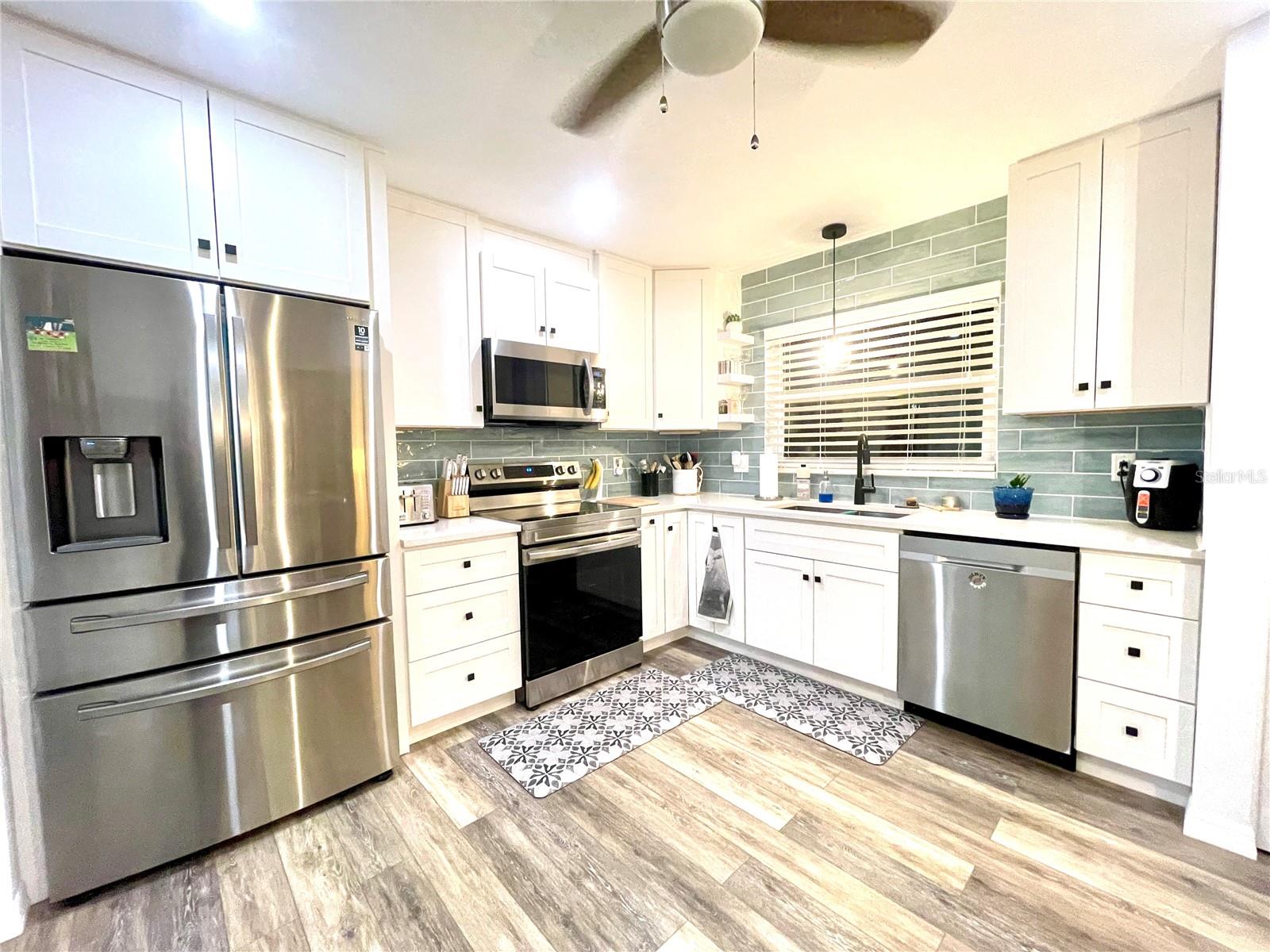 FOXWOOD - Residential