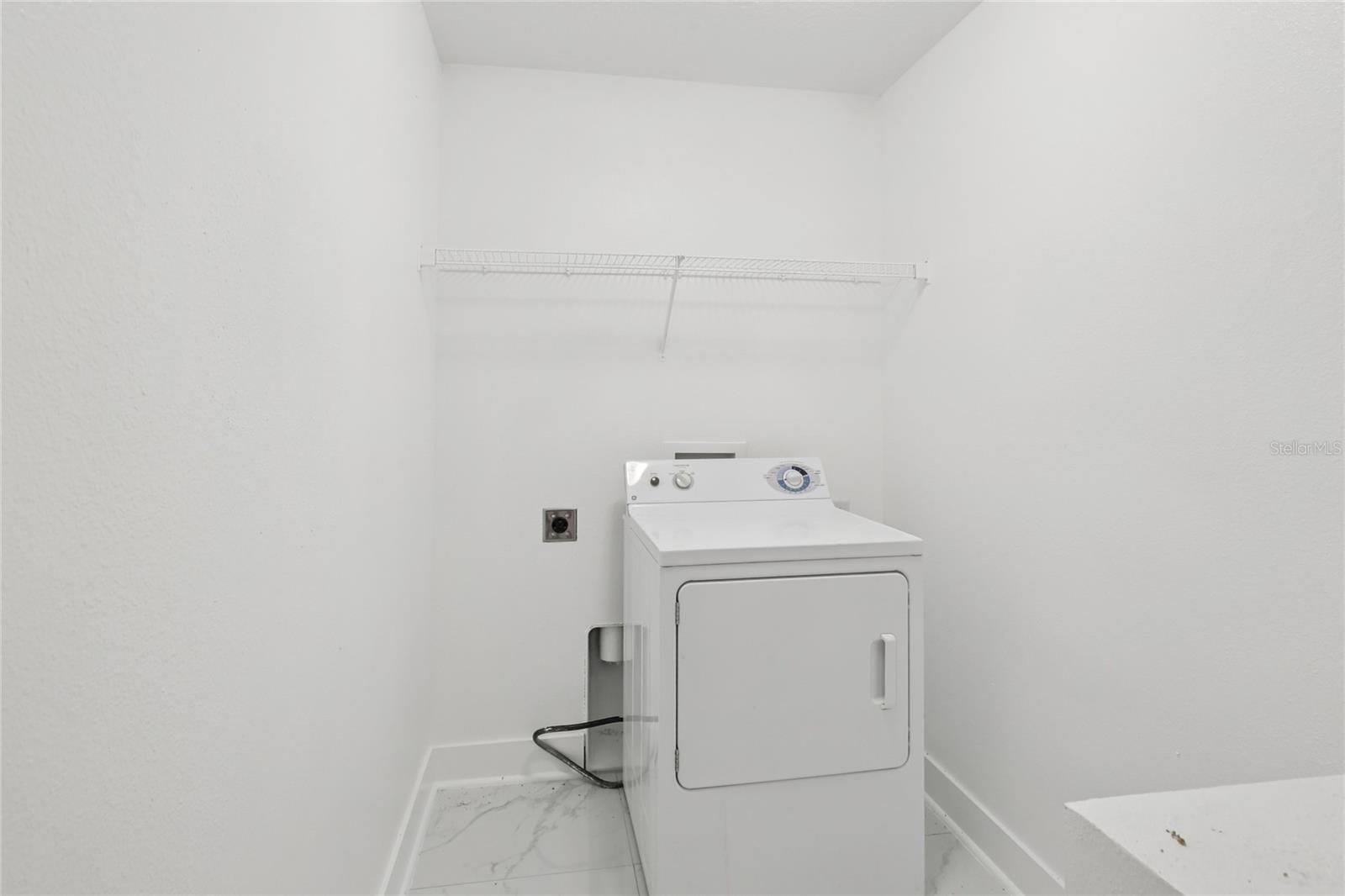 RIVER WALK - Residential Lease