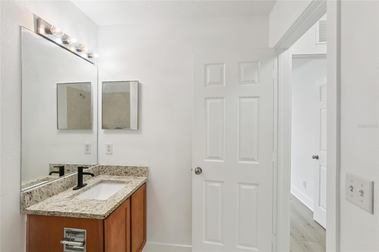 RIVER WALK - Residential Lease