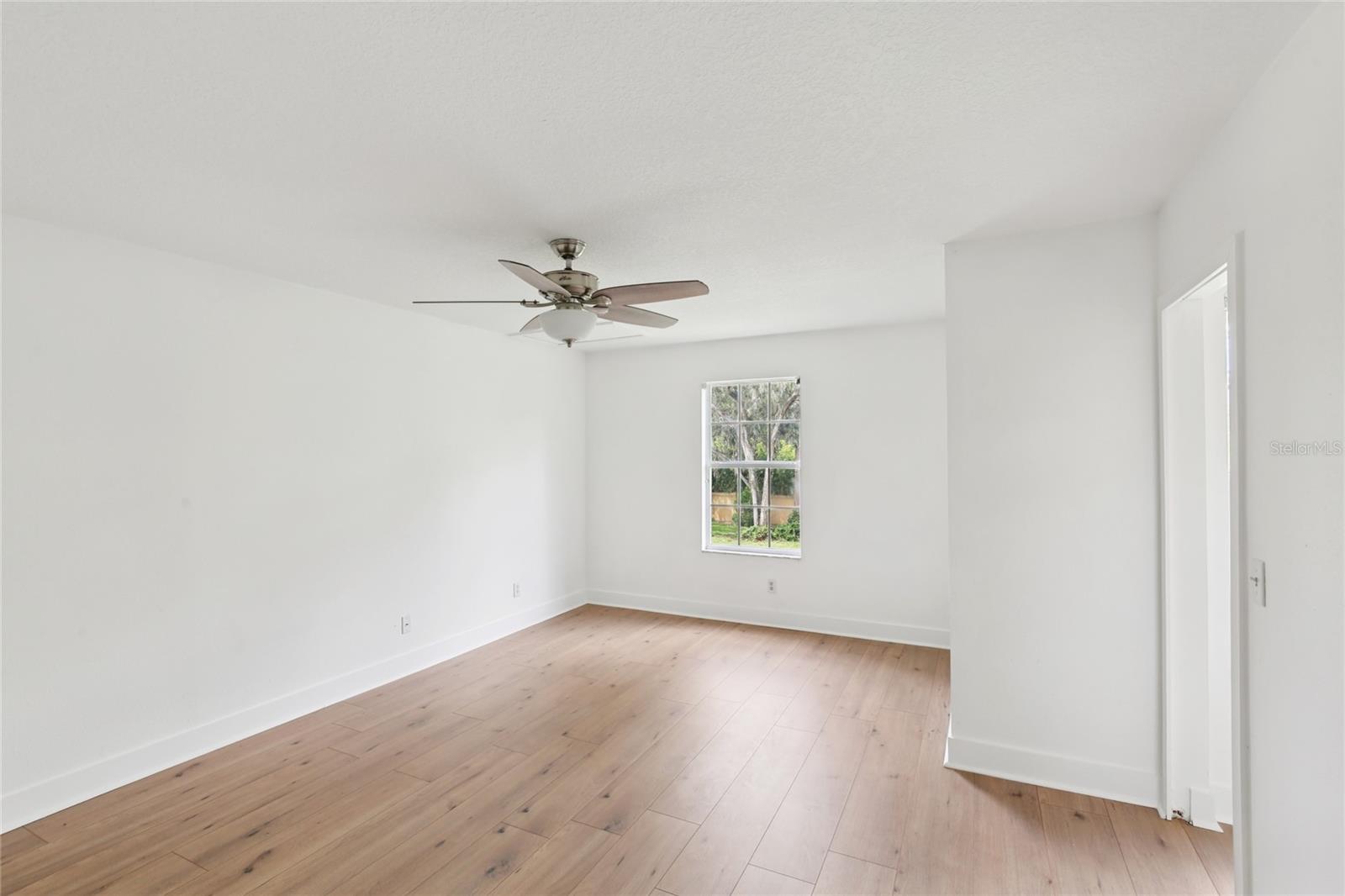 RIVER WALK - Residential Lease