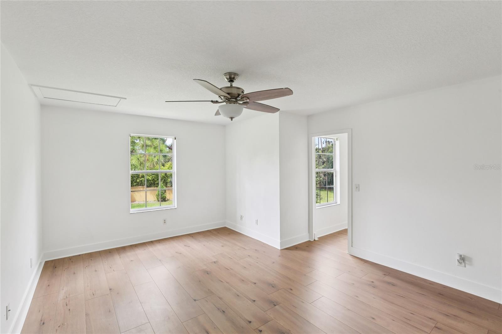 RIVER WALK - Residential Lease