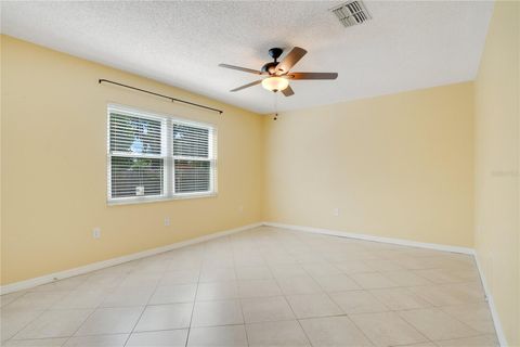 Duplex in ORLANDO FL 2533 FERN CREEK AVENUE 23.jpg