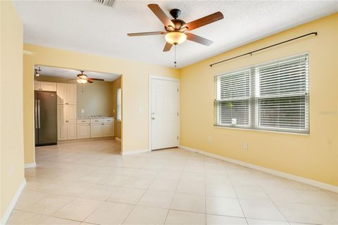 Duplex in ORLANDO FL 2533 FERN CREEK AVENUE 25.jpg