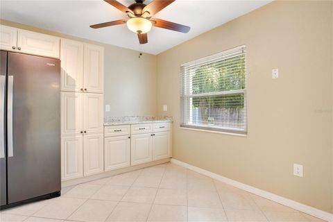 Duplex in ORLANDO FL 2533 FERN CREEK AVENUE 26.jpg