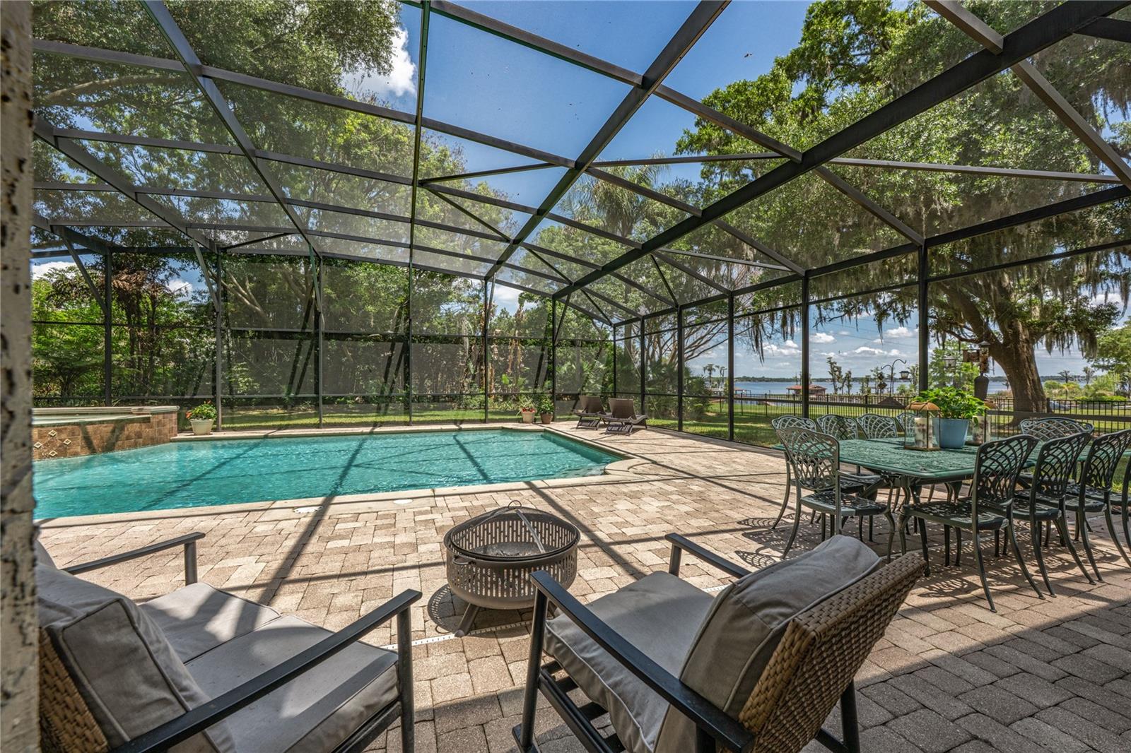 KELSO ON LAKE BUTLER - Residential