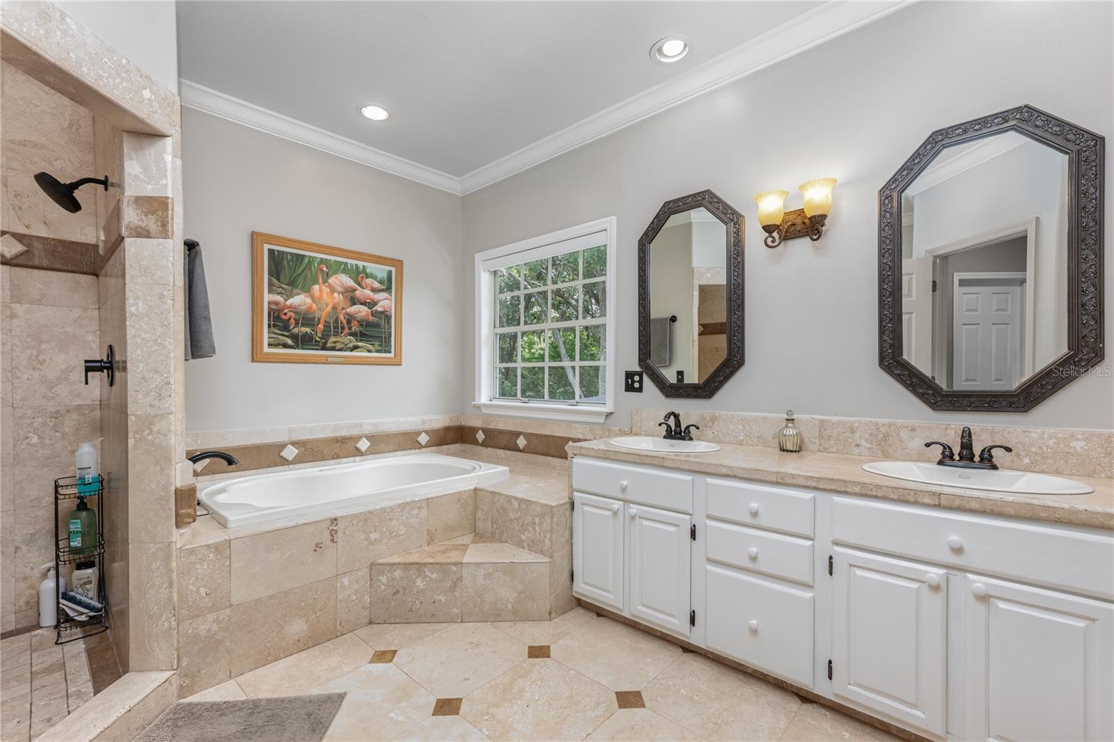 KELSO ON LAKE BUTLER - Residential