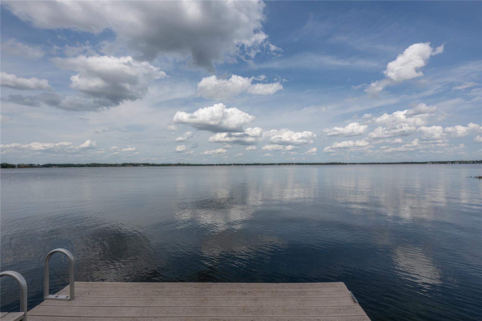 KELSO ON LAKE BUTLER - Residential