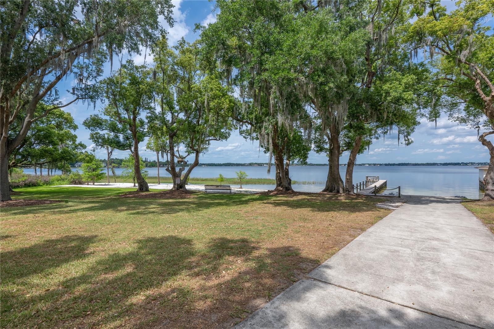 KELSO ON LAKE BUTLER - Residential