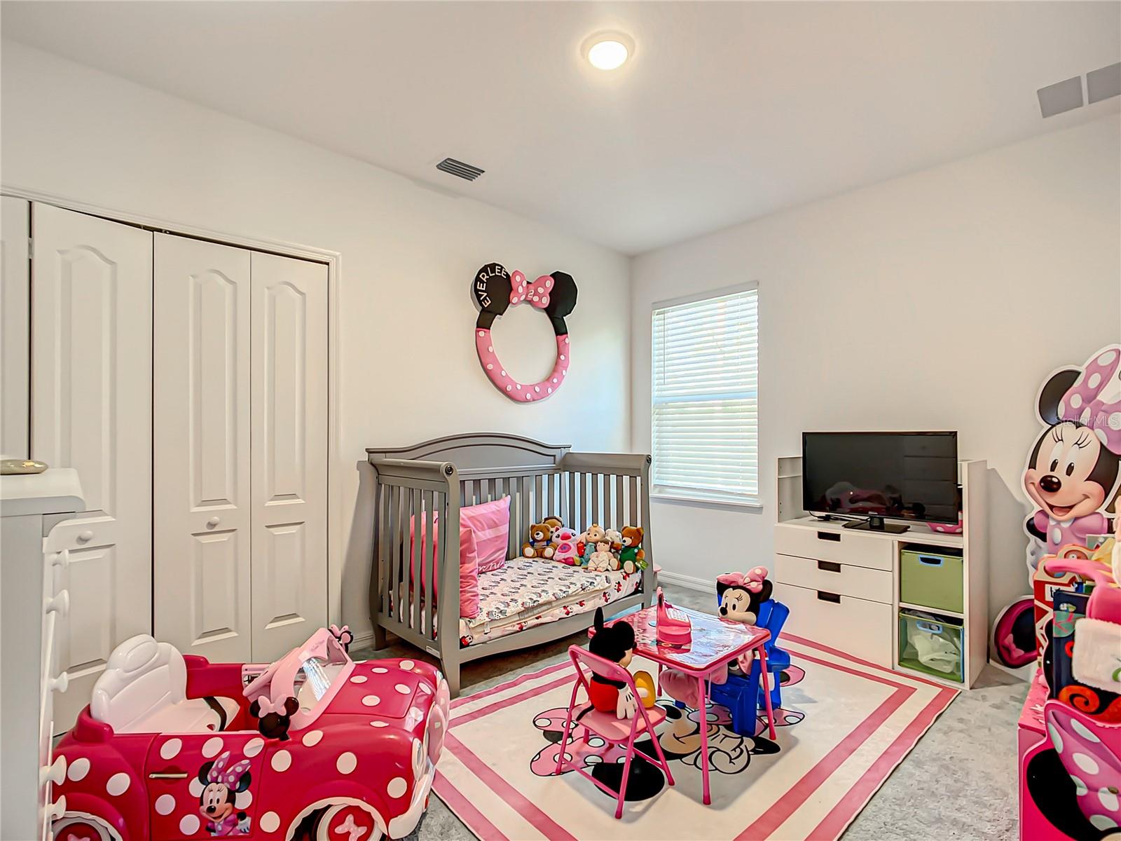 ROYAL HIGHLANDS - Residential