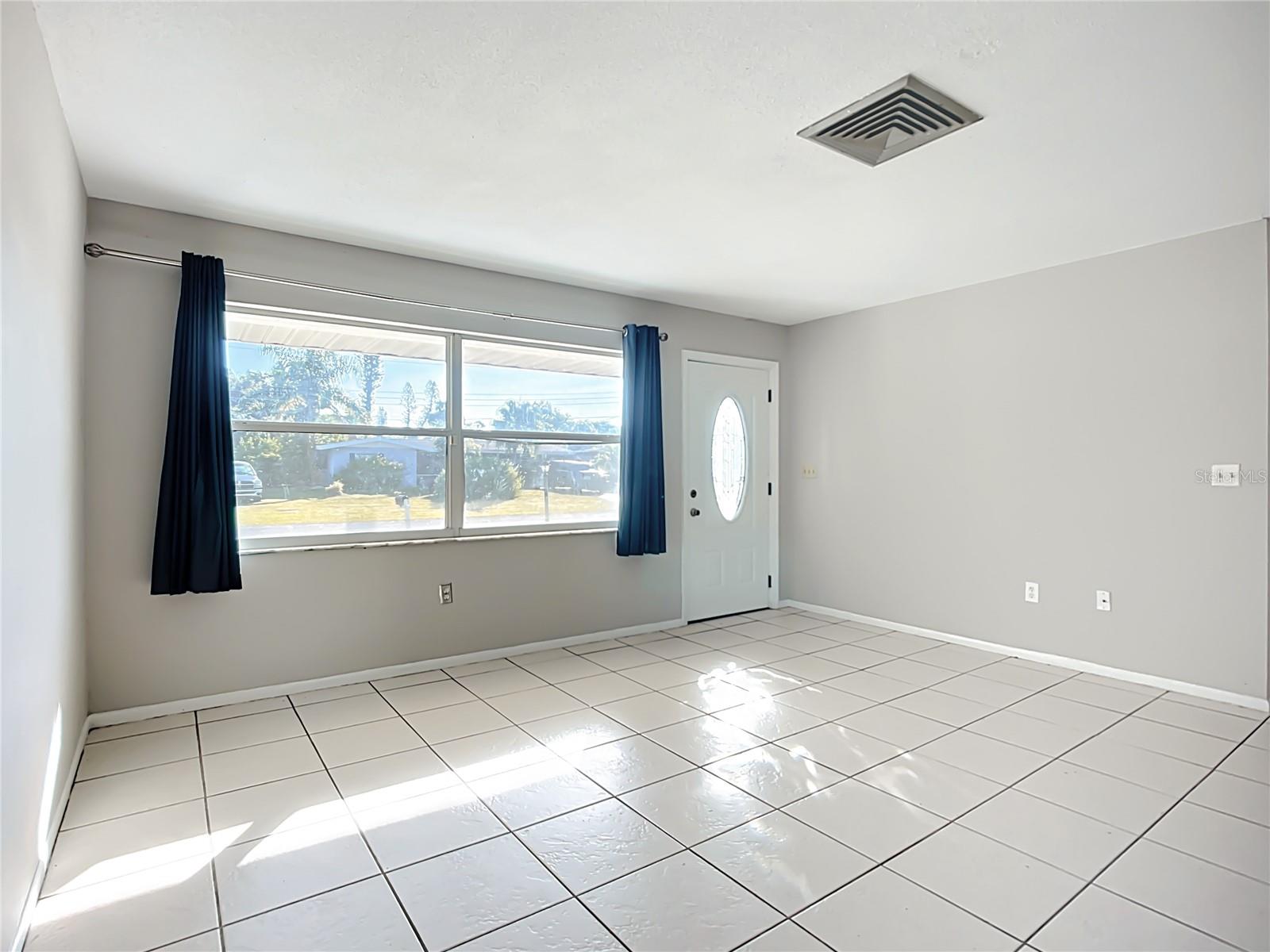 GOLDEN ACRES 2ND ADD - Residential